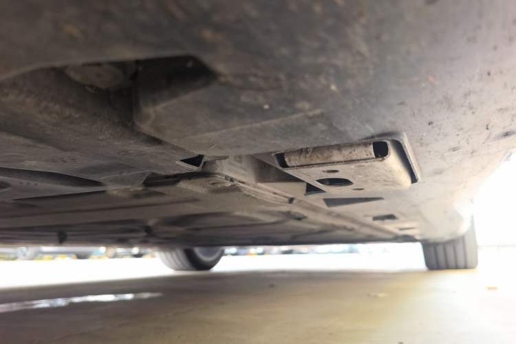 Used Denza Z9GT 2024 1100 Four-Wheel Drive Ultra Version Chassis Front Left