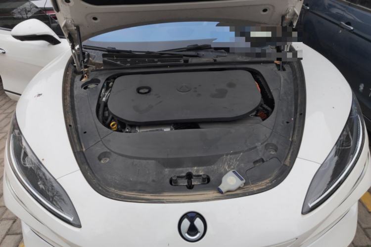 Used Denza Z9GT 2024 1100 Four-Wheel Drive Max Edition Engine Bay