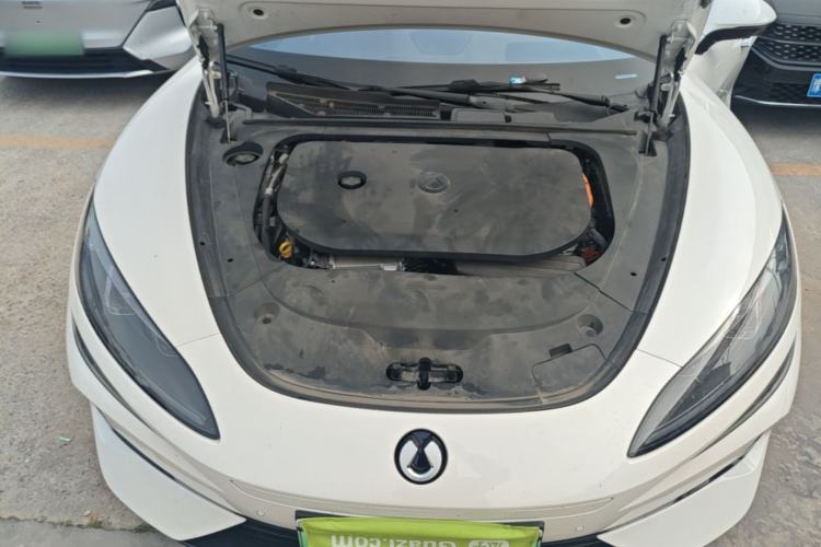 Used Denza Z9GT 2024 1100 Four-Wheel Drive Ultra Version Engine Bay