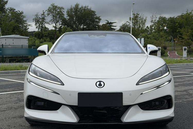 Used Denza Z9GT 2024 630 All-Wheel Drive Max Edition Exterior 3