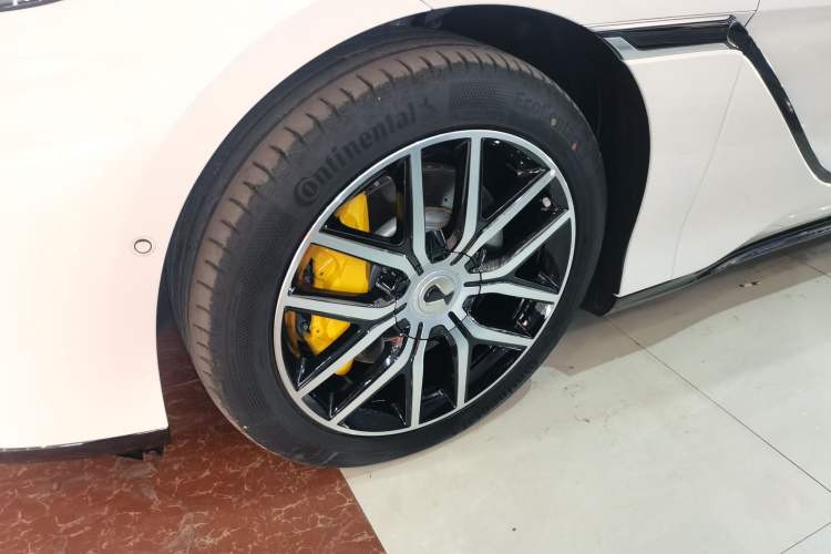 Used Denza Z9GT 2024 1100 4x4 Pro Version Exterior 4