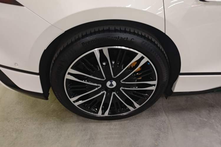 Used Denza Z9GT 2024 1100 Four-Wheel Drive Ultra Version Exterior 5