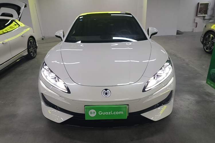 Used Denza Z9GT 2024 1100 Four-Wheel Drive Ultra Version Front
