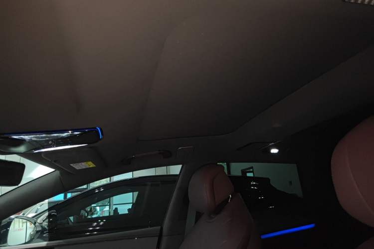 Used Denza Z9GT 2024 1100 Four-Wheel Drive Max Edition Headliner