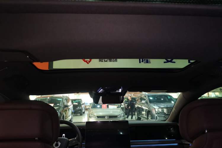 Used Denza Z9GT 2024 1100 4x4 Pro Version Headliner