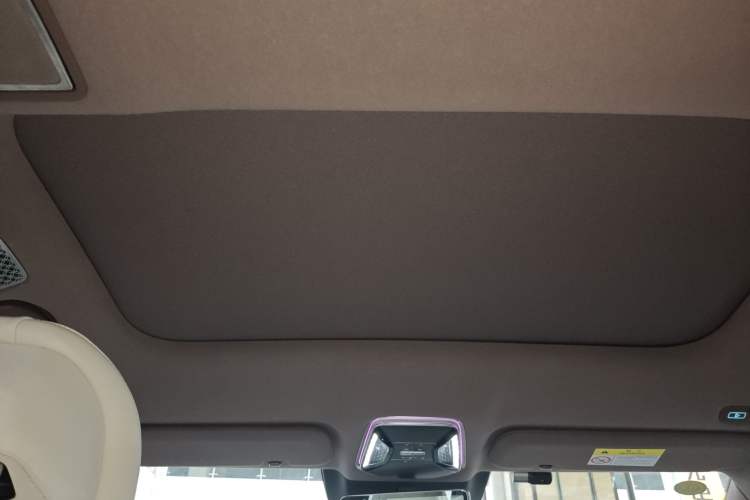 Used Denza Z9GT 2024 1100 Four-Wheel Drive Ultra Version Headliner