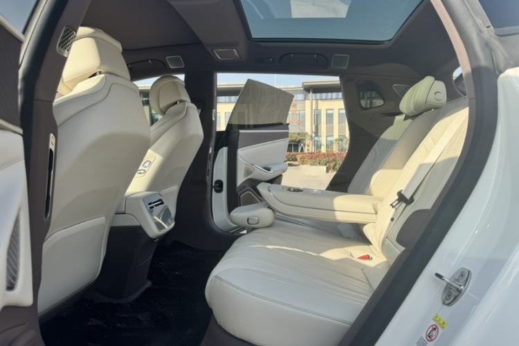 Used Denza Z9GT 2024 1100 Four-Wheel Drive Max Edition Interior 1