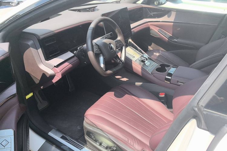 Used Denza Z9GT 2024 1100 Four-Wheel Drive Ultra Version Interior 1