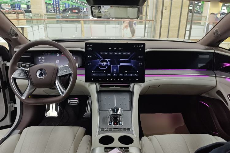 Used Denza Z9GT 2024 1100 Four-Wheel Drive Ultra Version Interior 2