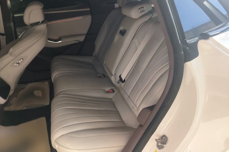 Used Denza Z9GT 2024 1100 Four-Wheel Drive Ultra Version Interior 4