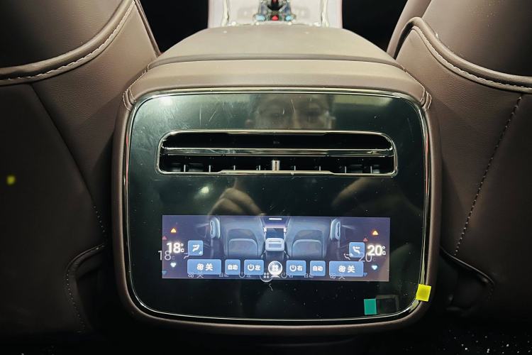 Used Denza Z9GT 2024 1100 4x4 Pro Version Interior 5