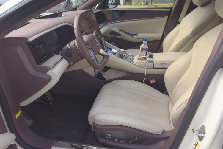 Used Denza Z9GT 2024 1100 Four-Wheel Drive Ultra Version Left Front Seat