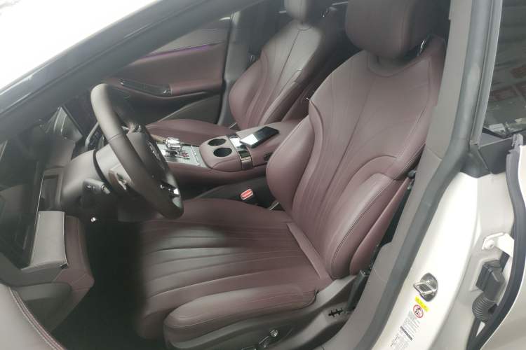 Used Denza Z9GT 2024 1100 Four-Wheel Drive Ultra Version Left Front Seat