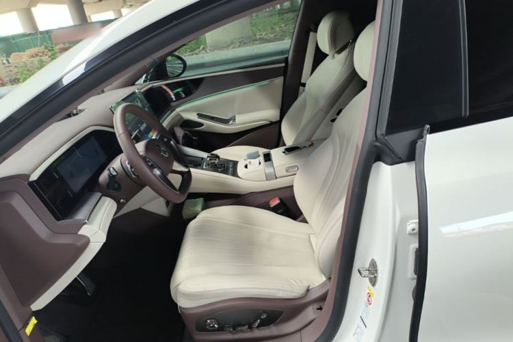 Used Denza Z9GT 2024 1100 Four-Wheel Drive Ultra Version Left Front Seat