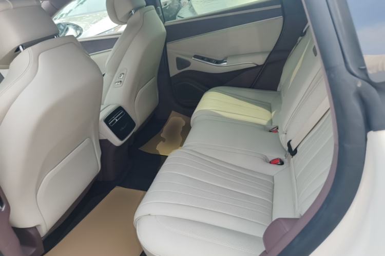 Used Denza Z9GT 2024 1100 Four-Wheel Drive Ultra Version Left Rear Seat