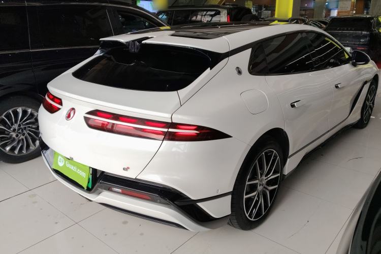 Used Denza Z9GT 2024 630 All-Wheel Drive Max Edition Rear Right 45 Deg