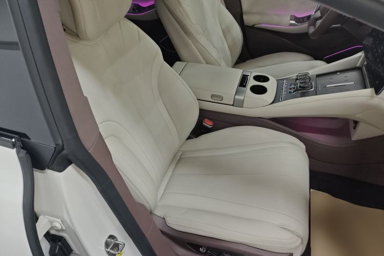 Used Denza Z9GT 2024 1100 Four-Wheel Drive Ultra Version Right Front Seat