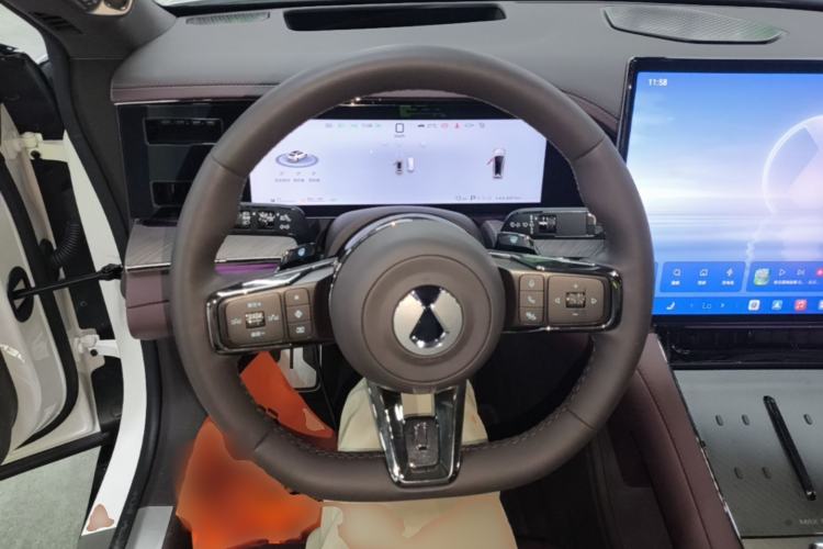 Used Denza Z9GT 2024 1100 Four-Wheel Drive Ultra Version Steering Wheel