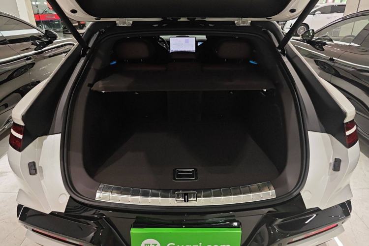 Used Denza Z9GT 2024 1100 Four-Wheel Drive Max Edition Trunk