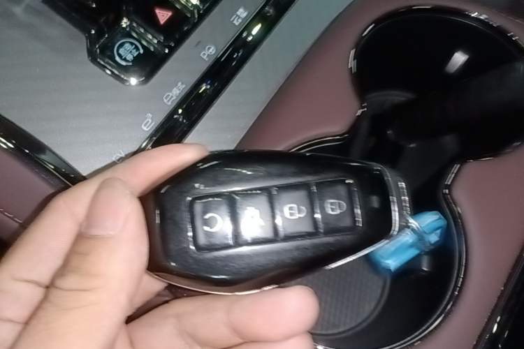 Used Denza Z9GT 2024 1100 Four-Wheel Drive Ultra Version Vehicle Key