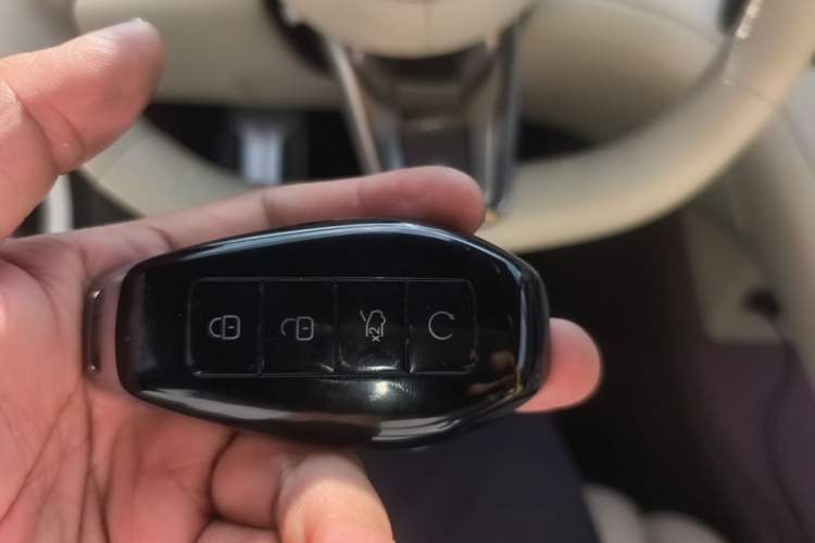 Used Denza Z9GT 2024 1100 Four-Wheel Drive Ultra Version Vehicle Key
