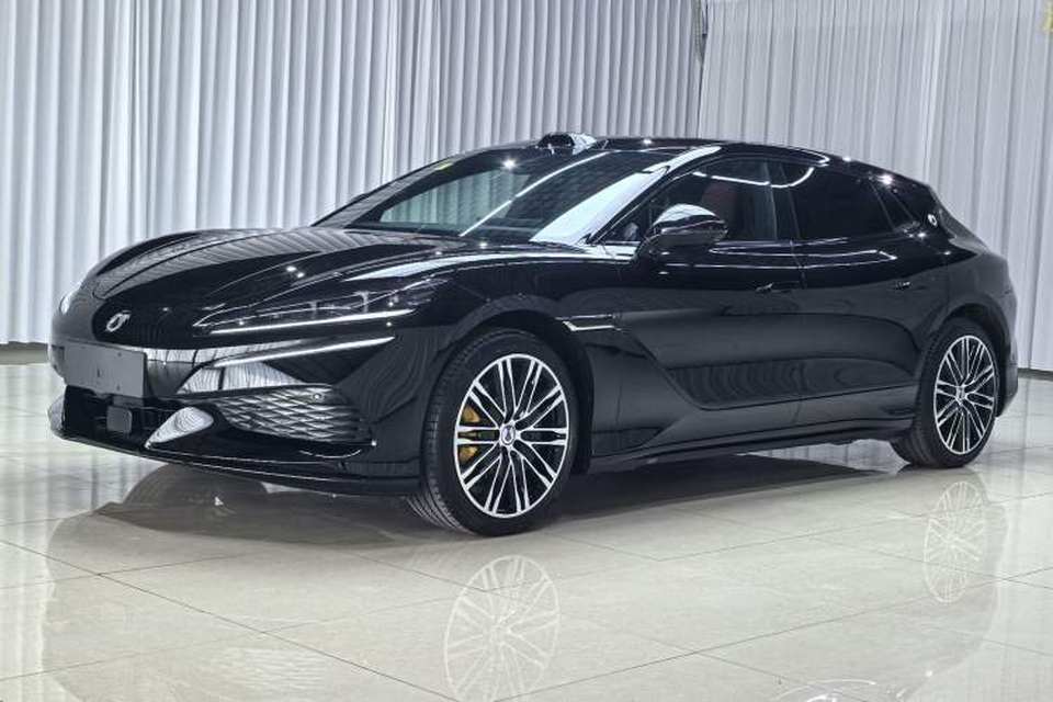 Denza Z9GT 2026
