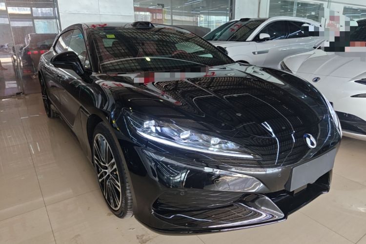 Used Denza Z9GT 2026 Easy Three-Party Flash Charge Performance Edition Front Right 45 Deg