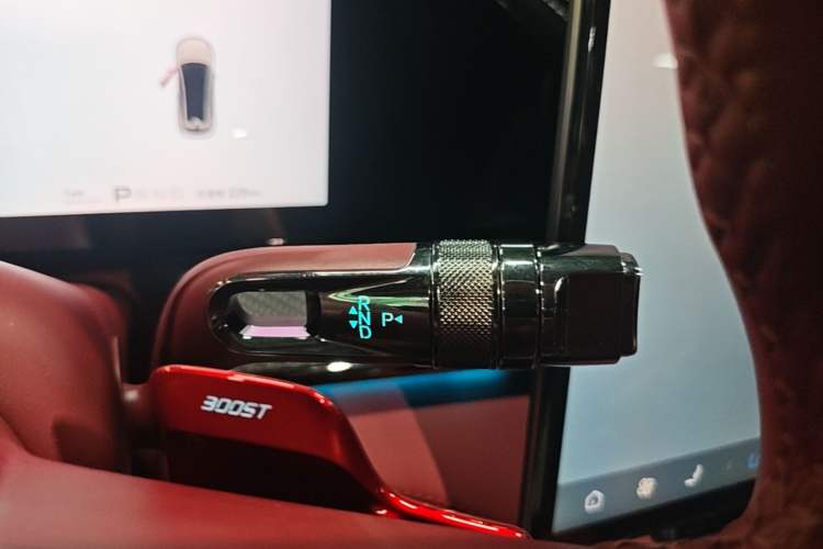 Used Denza Z9GT 2026 Flash Charge Prestige Edition Gear Lever