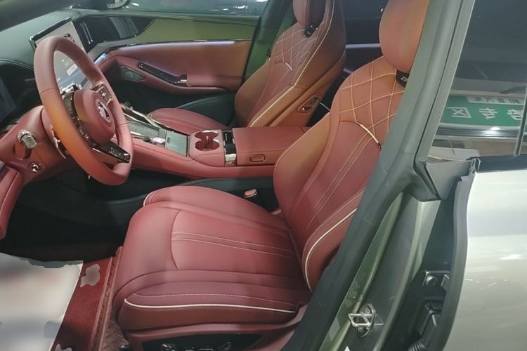 Used Denza Z9GT 2026 Flash Charge Prestige Edition Left Front Seat