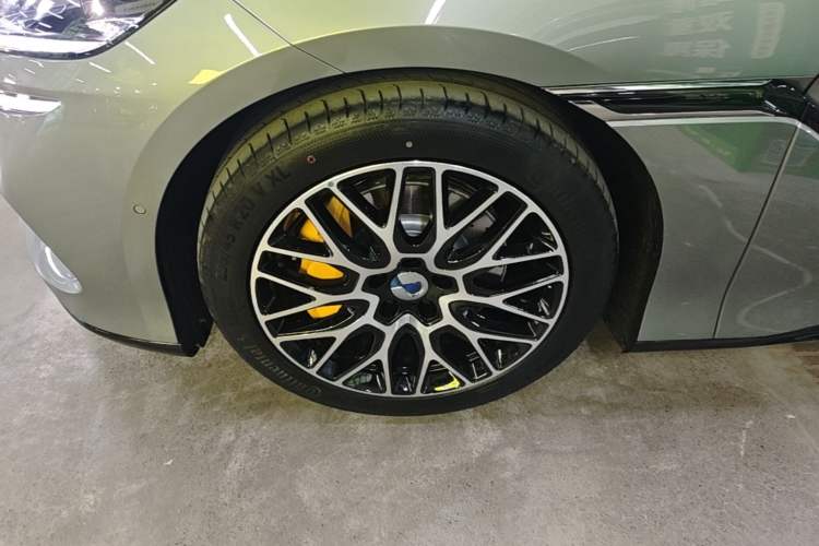 Used Denza Z9GT 2026 Flash Charge Prestige Edition Left Front Wheel Hub