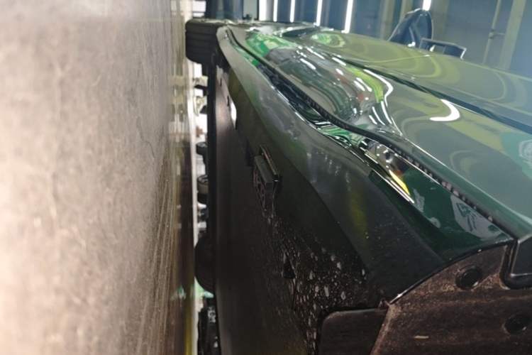 Used Denza Z9GT 2026 Flash Charge Prestige Edition Left Side Sill