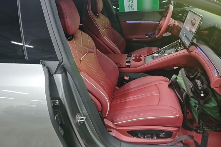 Used Denza Z9GT 2026 Flash Charge Prestige Edition Right Front Seat