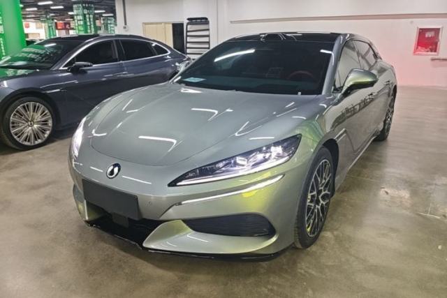 Used Denza Z9GT 2026 Flash Charge Prestige Edition