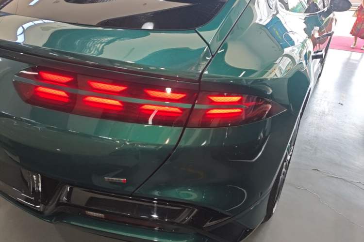 Used Denza Z9GT 2026 Flash Charge Flagship Edition Right Rear Taillight