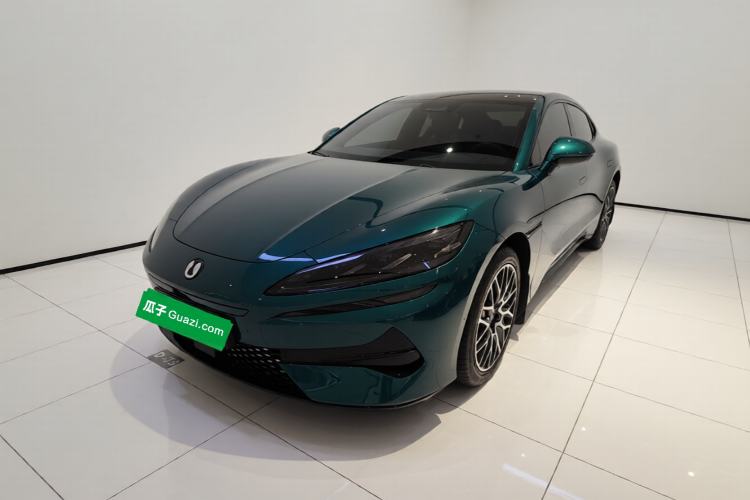 Denza Z9GT 2026 Easy Three-Party Flash Charge Prestige Edition