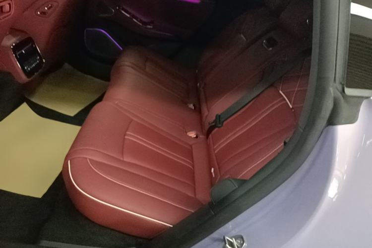 Used Denza Z9GT 2026 Flash Charge Prestige Edition Left Rear Seat