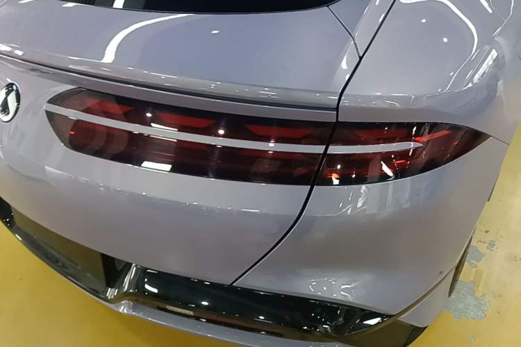 Used Denza Z9GT 2026 Flash Charge Prestige Edition Right Rear Taillight