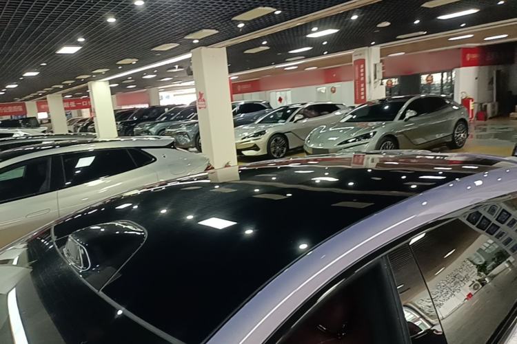 Used Denza Z9GT 2026 Flash Charge Prestige Edition Roof