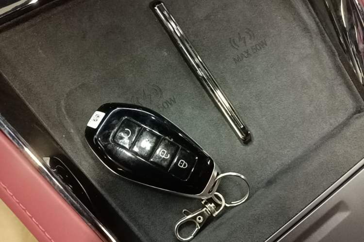 Used Denza Z9GT 2026 Flash Charge Prestige Edition Vehicle Key