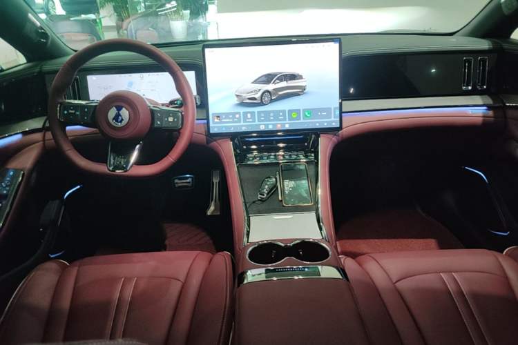 Used Denza Z9GT 2026 Flash Charge Prestige Edition Center Console
