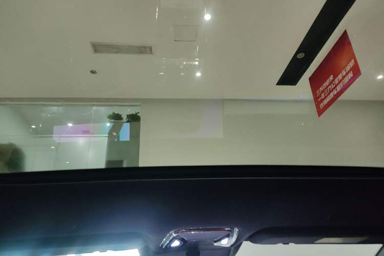 Used Denza Z9GT 2026 Flash Charge Prestige Edition Headliner