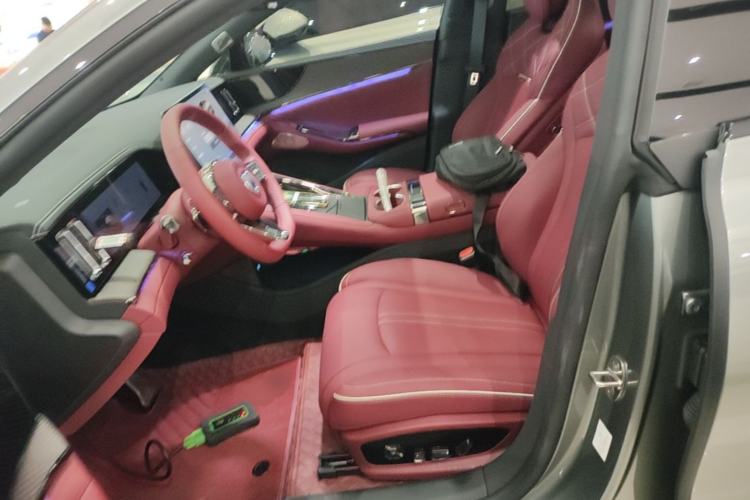 Used Denza Z9GT 2026 Flash Charge Prestige Edition Left Front Seat