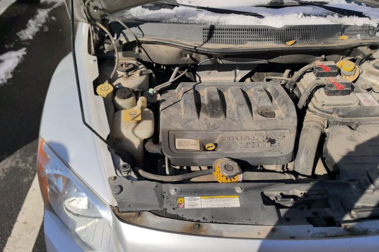 Used Dodge Caliber 2010 2.0 SXT Engine Bay Right