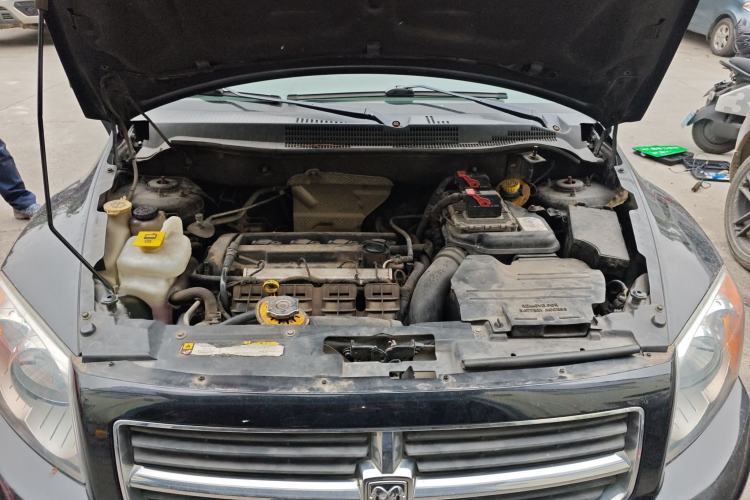 Used Dodge Caliber 2011 2.0 SXT Comfort Edition Engine Bay