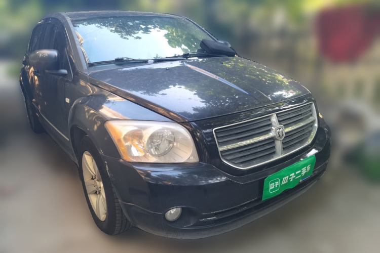 Used Dodge Caliber 2011 2.0 SXT Classic Edition Front Right 45 Deg