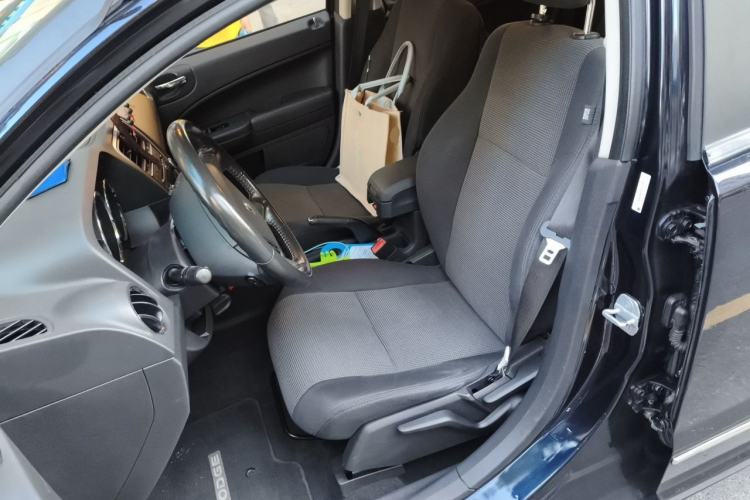 Used Dodge Caliber 2011 2.0 SXT Classic Edition Left Front Seat