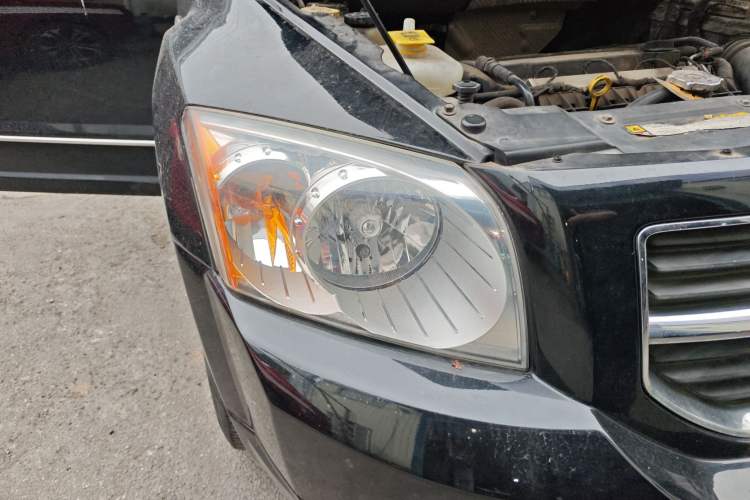 Used Dodge Caliber 2011 2.0 SXT Comfort Edition Right Front Headlight