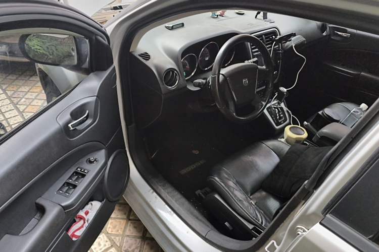 Used Dodge Caliber 2011 2.0 SXT Luxury Navigation Edition Driver Seat