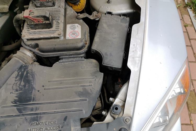 Used Dodge Caliber 2011 2.0 SXT Classic Edition Engine Bay Left