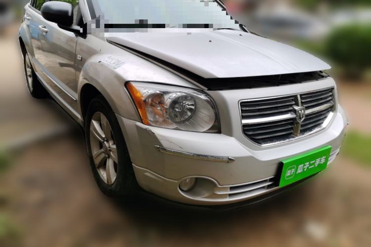 Used Dodge Caliber 2011 2.0 SXT Classic Edition Front Right 45 Deg